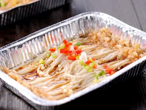 新盈镇锡纸烤金针菇
